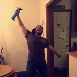 Meet your Posher, Brady